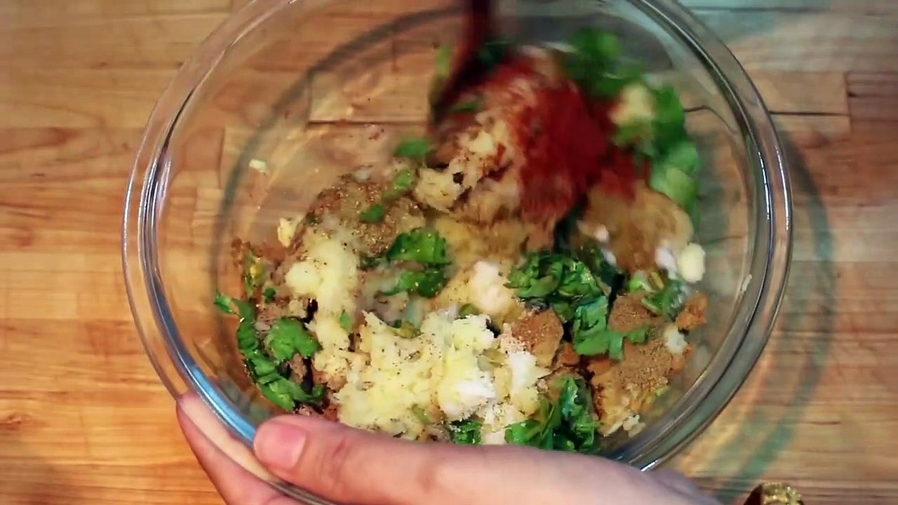 Stuffed Bread Pakoda Recipe - Aloo Bread Pakora - Bread Pakora - Potato Stuffed Bread Pakora