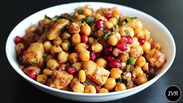 Chole Aloo Chaat Recipe - Aloo Channa Chat - Aloo Chole Ki Chaat - White Chickpeas Chat