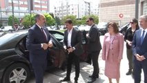 Bakan Gül'den Belediye Başkanlarına Ziyaret