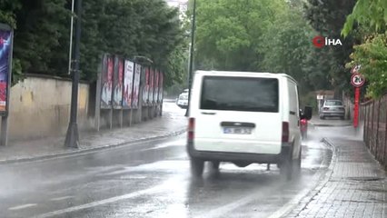 Üsküdar'da Yağış Etkili Oldu