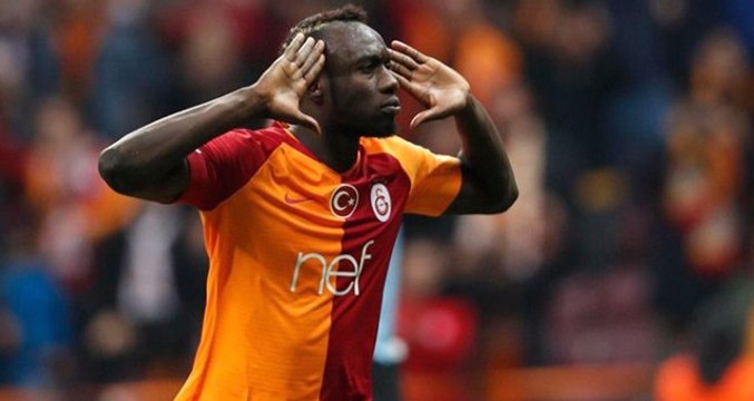Mbaye Diagne ile Sinan Gümüş Birbirine Girdi!