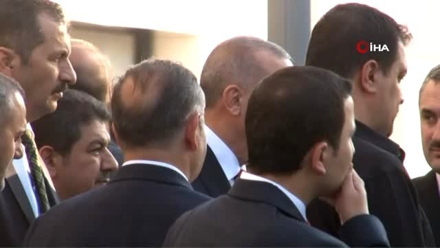 Cumhurbaşkanı Erdoğan, AK Parti İstanbul İl Başkanlığı'ndan Ayrıldı