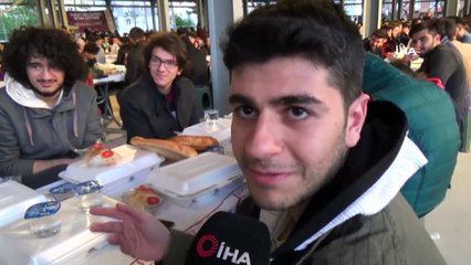 Kapalı pazar yerinde 3 bin kişiye iftar yemeği