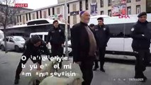 Kuzuları yanından ayrılmıyor