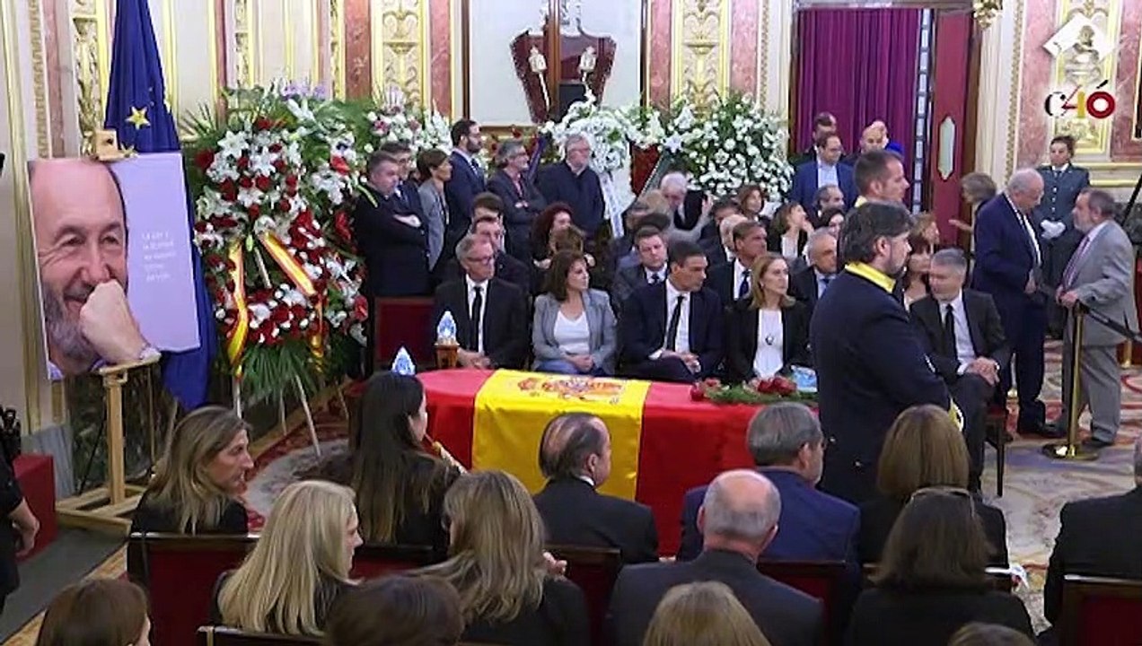 Continúa la Capilla Ardiente de Alfredo Pérez Rubalcaba