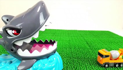 Tayo the Little Bus & Friends Rush into the Giant Shark Monster Toy Story Spo Spo Movie