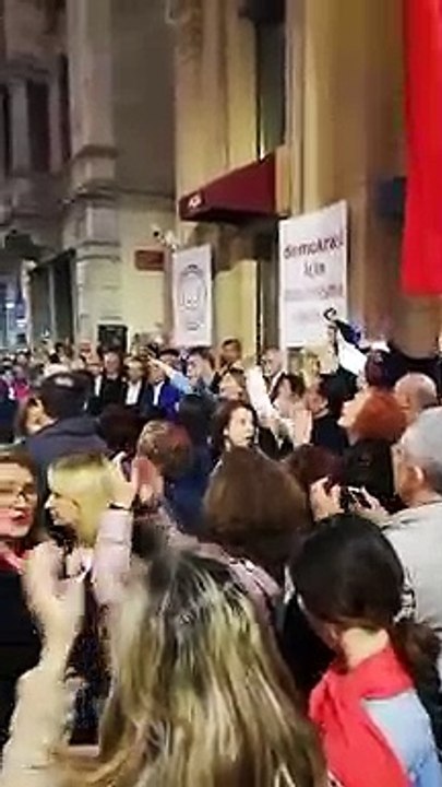 Bir yandan HDP-PKK’ya diğer yandan İmamoğlu’na... Aidatçı odalardan destek nöbeti!