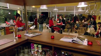 El Pañuelo Rojo ( Al Yazmalım ) - Capítulo 43 - HD - En español