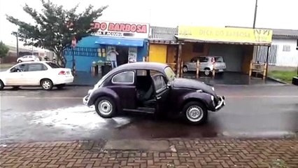 Princípio de incêndio atinge Fusca no Jardim Veneza