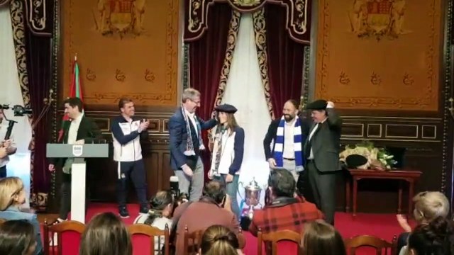 Recepción en la Diputación Foral de Gipuzkoa a la Real Sociedad campeona de la Copa de la Reina