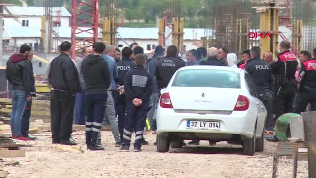 Isparta Maaşlarını Alamadıkları Gerekçesiyle Vince Çıktılar