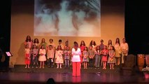 Λαμία: Κατάμεστο το Δημοτικό Θέατρο στην εκδήλωση για τη γιορτή της Μητέρας