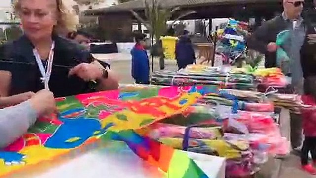 Puglia: Michele Emiliano al Festival Internazionale degli Aquiloni di Margherita di Savoia