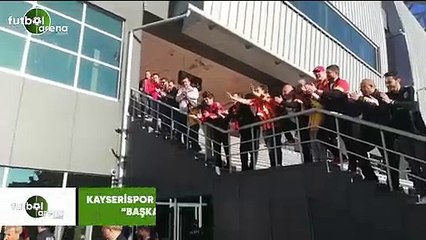 Kayserispor taraftarından Erol Bedir'e: '"Başkanım Elvis Manu'yu al"