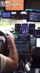 Il a 30 téléphones et ipad au volant de sa voiture