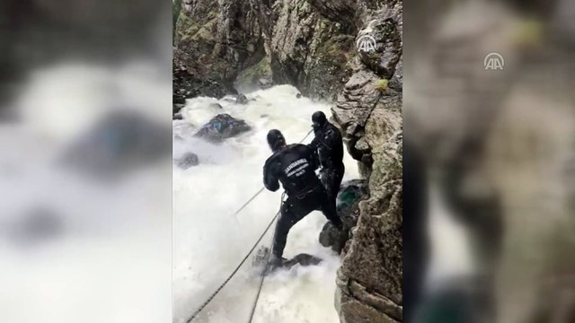AA muhabirini arama çalışmaları - BAYBURT