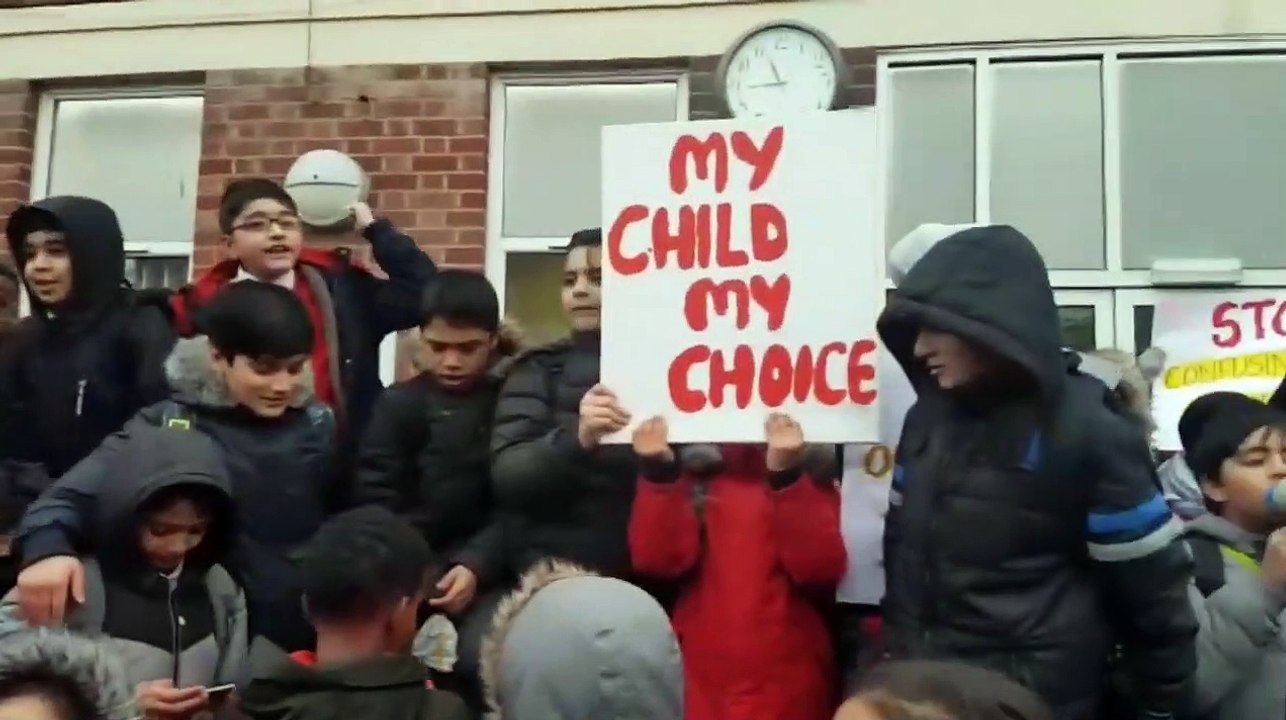 British Parents Protest as UK schools Teach Kids about Homosexuality and LGBT