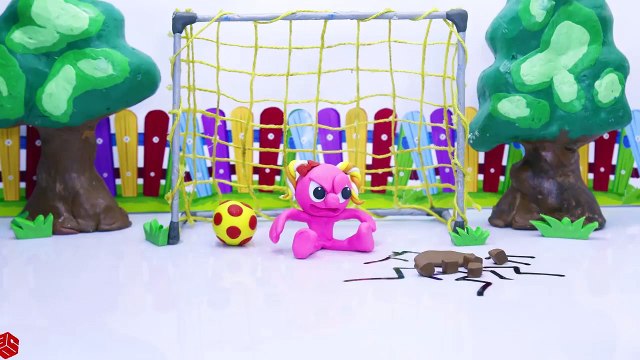 CLAY MIXER SUPERHERO COSTUME DRESS UP Cartoons Play Doh Stop Motion