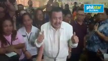 Reelectionist Manila Mayor Joseph Estrada successfully casts his vote at the P. Burgos Elementary School
