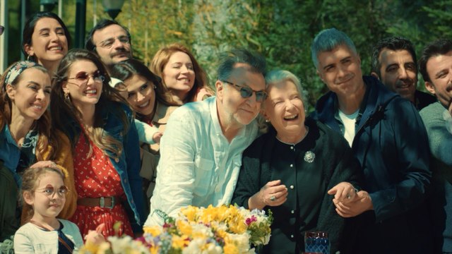 İstanbullu Gelin 84. Bölüm Mutluluk Dolu Anlar