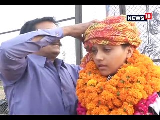 एशियन चैंपियनशिप सॉफ्टबॉल प्रतियोगिता से लौट कर आई प्रियंका का ढोल नगाड़ों से स्वागत-Priyanka returns bharatpur from Asian championship softball competition