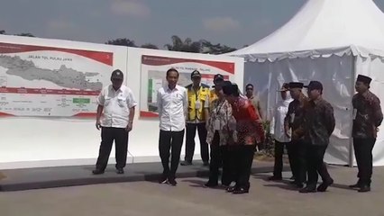 Presiden Jokowi Resmikan Jalan Tol Pandaan-Malang