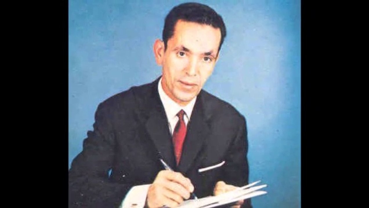 SLIMANE AZEM  (Ad ezzi saâ )multi versions