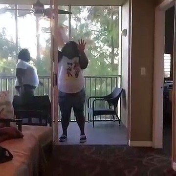 La famille de cette femme lui a fait une farce hilarante