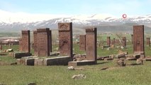 Selçuklu Meydan Mezarlığı'nda Kazı ve Restorasyon Çalışmaları Başladı
