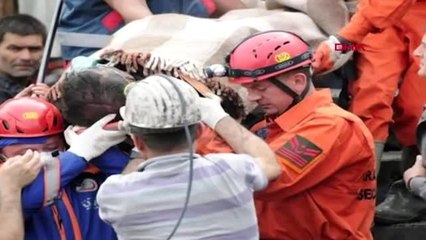 İzmir 301 Madenciyi Kendi Seslendirdiği Kliple Andı