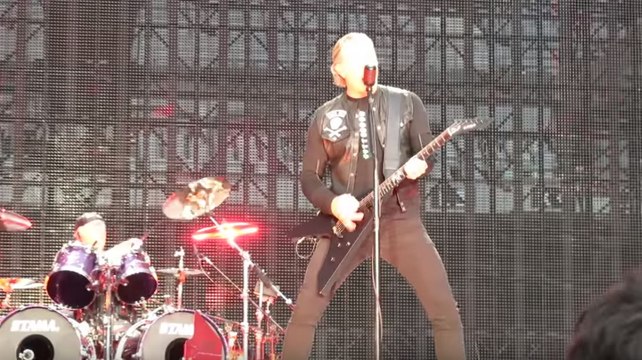Metallica, intro + Harwired @ Stade de France, Paris, St Denis, 12 Mai 2019