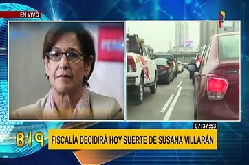 Susana Villarán se dirige a entrevista antes de audiencia en la Fiscalía