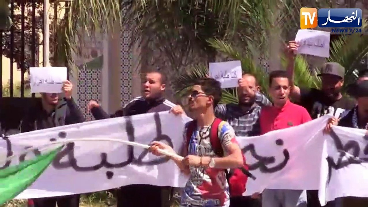 تيسمسيلت: طلبة الحقوق يرفضون إجراء الإمتحانات دون إستحقاق النصاب الأدنى للحصص الدراسية