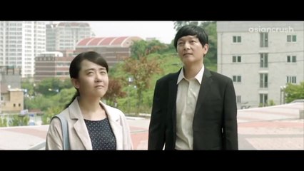 He's stalking a girl with a very strange secret | Clip from 'Glass Garden'