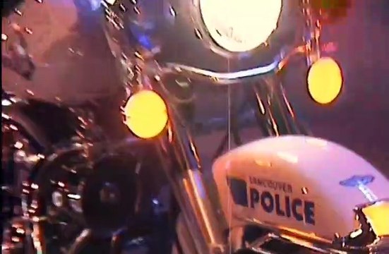 Under Arrest S07 E05 Happy Campers