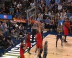 Leonard throws down vicious dunk over Jokic