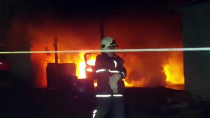 Veículo é consumido por fogo no Bairro São Cristóvão