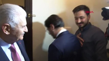 Binali Yıldırım Öğrencilerle İftar Yaptı