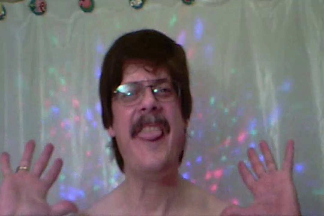 1515. THERE ARE HOW MANY KINDS OF TOMATO , HOW MANY ARE THEY KIDDING.