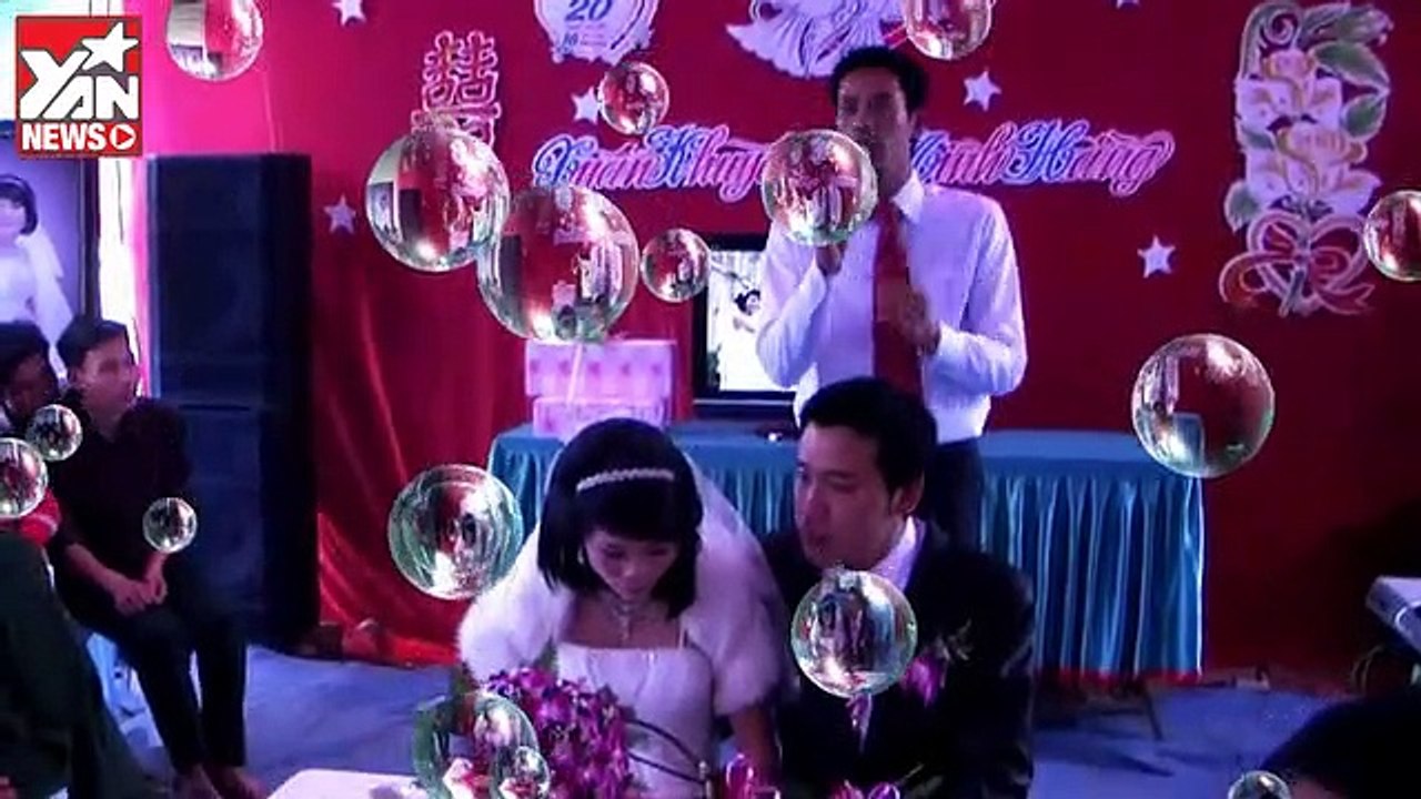 Chet cuoi voi...MC dam cuoi