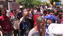 الشلف: سكان بلدية سنجاس يغلقون مقر البلدية إحتجاجا على قائمة السكن
