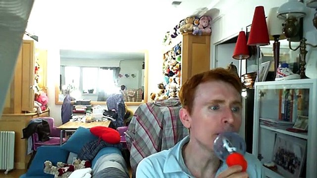 Wiwi égratigne je sais pas vous de Claudio Capéo