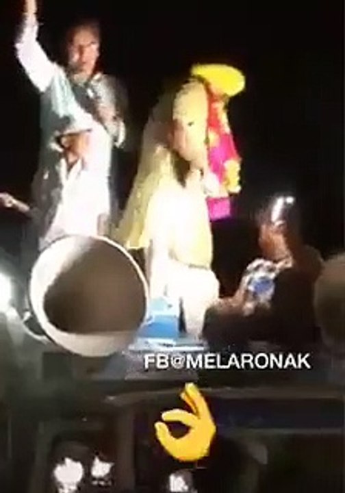 ਗੈਂਗਸਟਰਾਂ ਦੇ ਗਾਣਿਆਂ 'ਤੇ ਨੱਚਣ ਵਾਲੇ ਸਿਆਸਤਦਾਨ