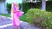 Alice Pretend Princess Rapunzel and play with Mommy with makeup toys