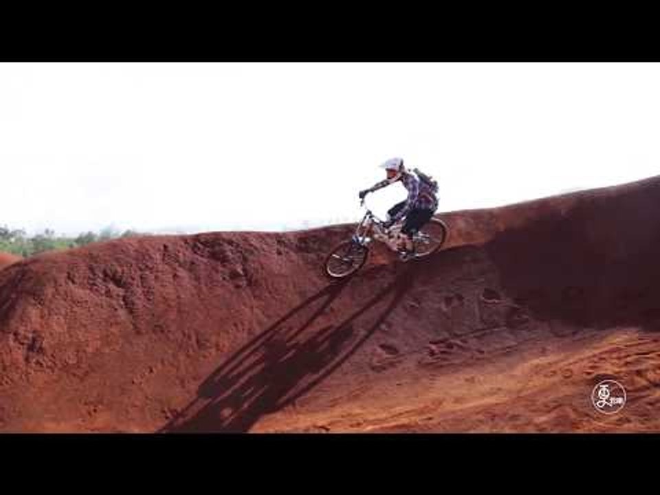 The Best Place for Downhill Mountain Bike Racing In China | More China