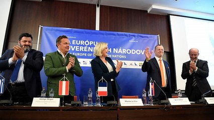 Φ. Κρανιδιώτης και Μαρί Λεπέν μαζί στη Σλοβακία