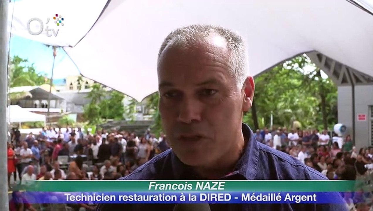 Remise des médailles du travail lors de la journée des agents du Conseil Régional.