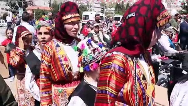 Protokol üyeleri yerlerini engelliler ve ailelerine verdi - TOKAT