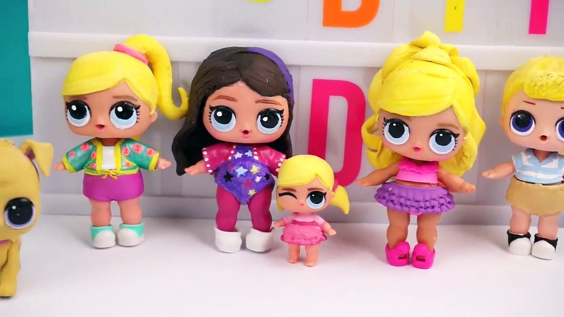 Pintando a Bebes LOL Surprise Como la Familia de Barbie - Ken, Skipper,  Stacie y Chelsea - Vidéo Dailymotion
