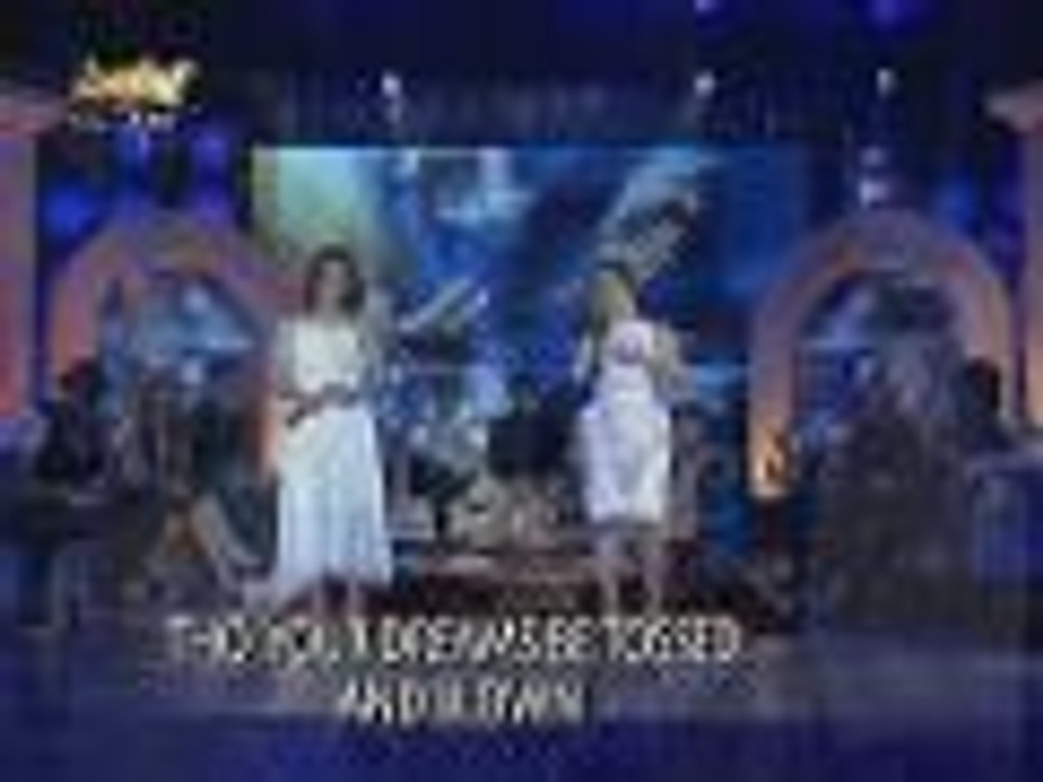 Haydee Mañosca sings "You'll Never Walk Alone" with Sheryn Regis
